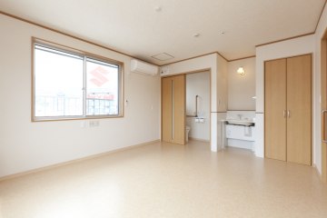 サービス付き高齢者向け住宅七福神の家