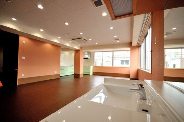 サービス付き高齢者向け住宅サンライズやまだ