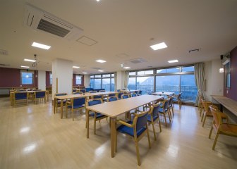 サポートハウス菜の花畑