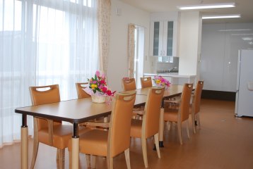 サービス付き高齢者向け住宅みんなの家