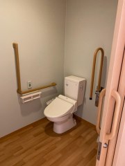 サービス付き高齢者向け住宅まどか