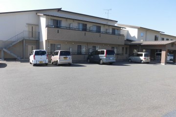 サ-ビス付き高齢者向け住宅ケアタウン日の山