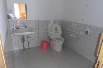 サ-ビス付き高齢者向け住宅ケアタウン日の山