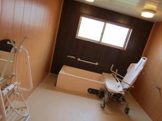 サービス付き高齢者向け住宅輪