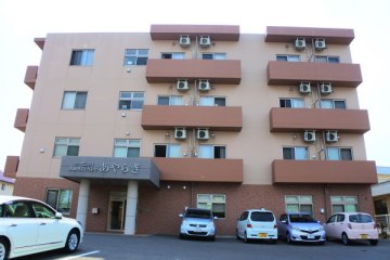サービス付き高齢者向け住宅あやらぎ