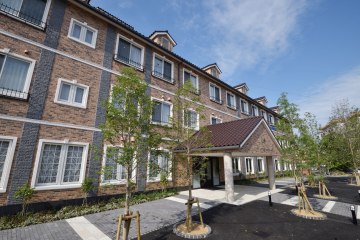 サービス付き高齢者向け住宅夢ビレッジコッツウォルズ