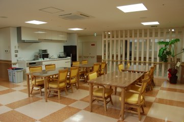 サービス付き高齢者向け住宅春水