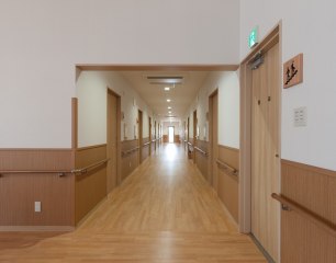 友愛しきじサービス付き高齢者向け住宅