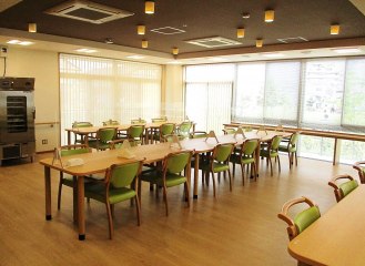 サービス付き高齢者向け住宅アゼリア木太