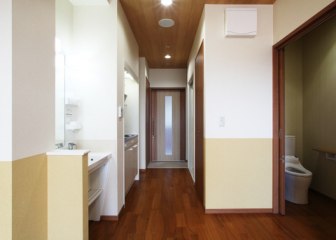 サービス付き高齢者向け住宅アゼリア今津