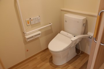 アルファリビング高松松縄