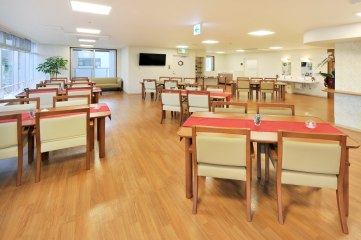 アルファリビング松山本町