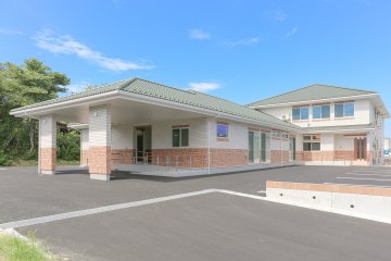 ひまわりの丘サービス付き高齢者向け住宅