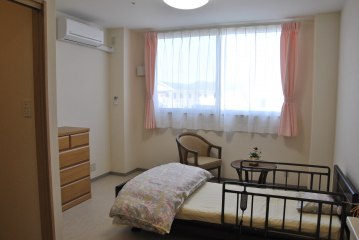 サービス付き高齢者向け住宅シニアレジデンスなでしこ
