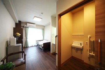 プラチナ・シニアホーム博多