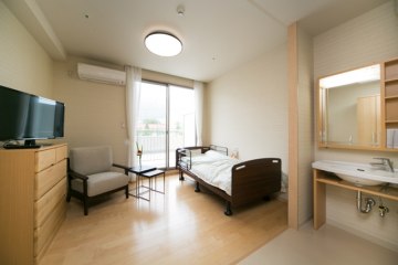 サービス付き高齢者向け住宅ヘルスケアホーム湯川