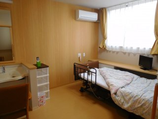 サービス付高齢者住宅せんだんの丘