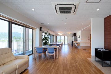 住宅型有料老人ホーム佐賀整肢学園・かんざき清流苑