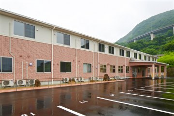 サービス付き高齢者向け住宅ひまわり