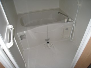 サンハイツ城南