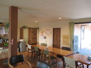 サービス付高齢者向け住宅おいけ