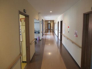 サービス付高齢者向け住宅おいけ