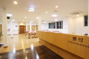 サービス付高齢者向け住宅森の棲家