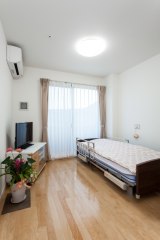 サンコート慈遊館