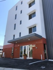 ライフつかざん